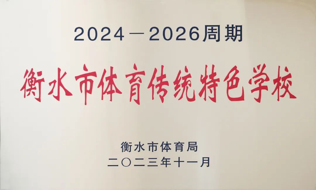 游泳运动员宇飞_世界游泳冠军飞宇_游泳冠军飞宇世界排名第几