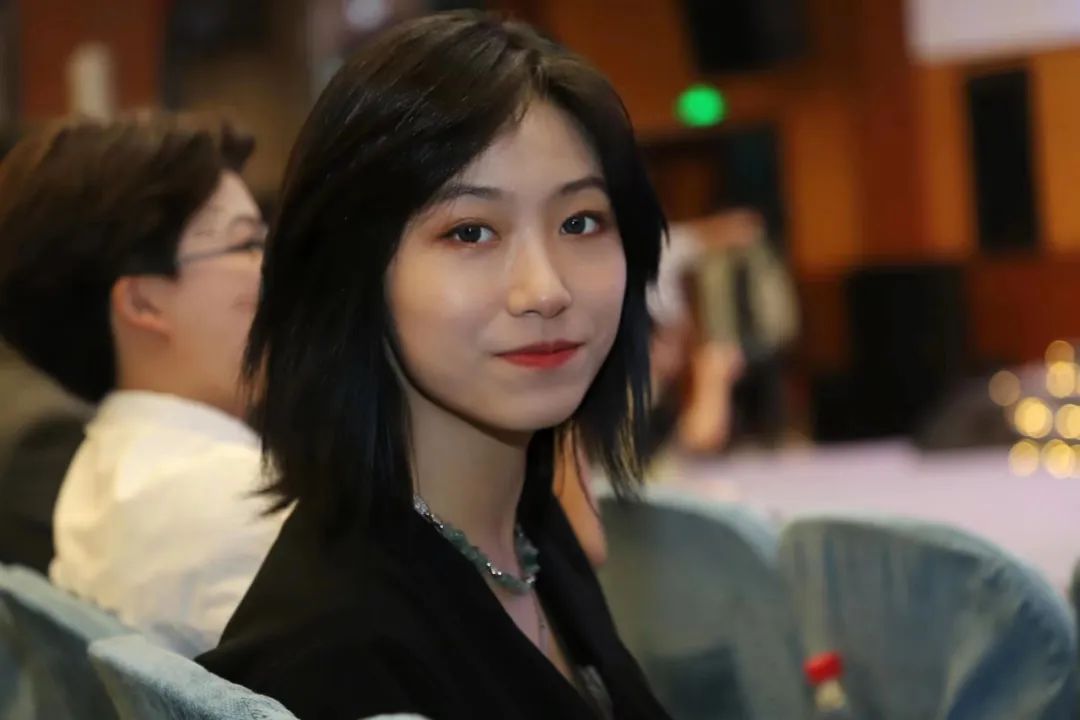 高中校运会照片_高中运动会相册名称_高中运动会的照片
