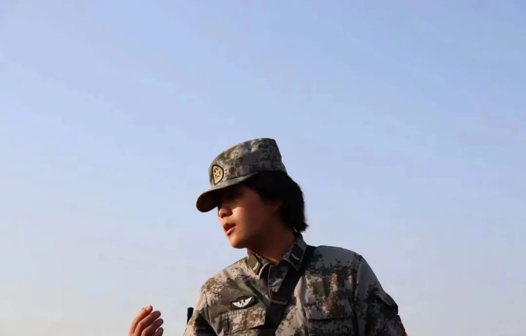 高中校运会照片_高中运动会相册名称_高中运动会的照片