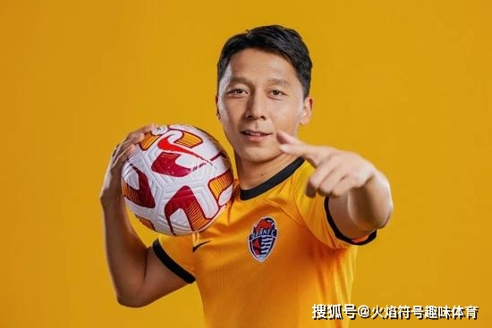足球球员历史倒钩是谁_足坛十大倒钩_足球历史倒钩球员