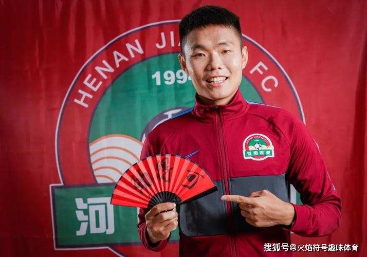 足坛十大倒钩_足球历史倒钩球员_足球球员历史倒钩是谁