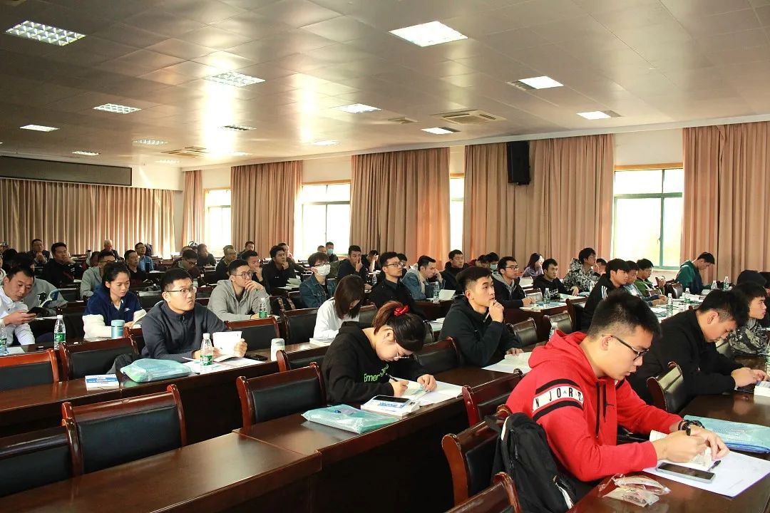 篮球所有规则演示图片_篮球演示文稿_演示篮球规则图片大全