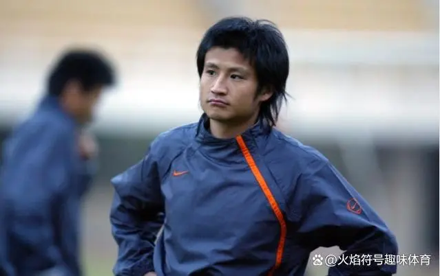 中国足球历史优秀中场_足球历史十大中场大师_著名足球中场