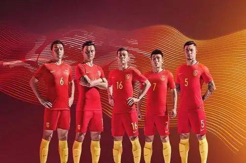 足球卫冕冠军中国是谁_足球卫冕冠军什么意思_中国足球卫冕冠军