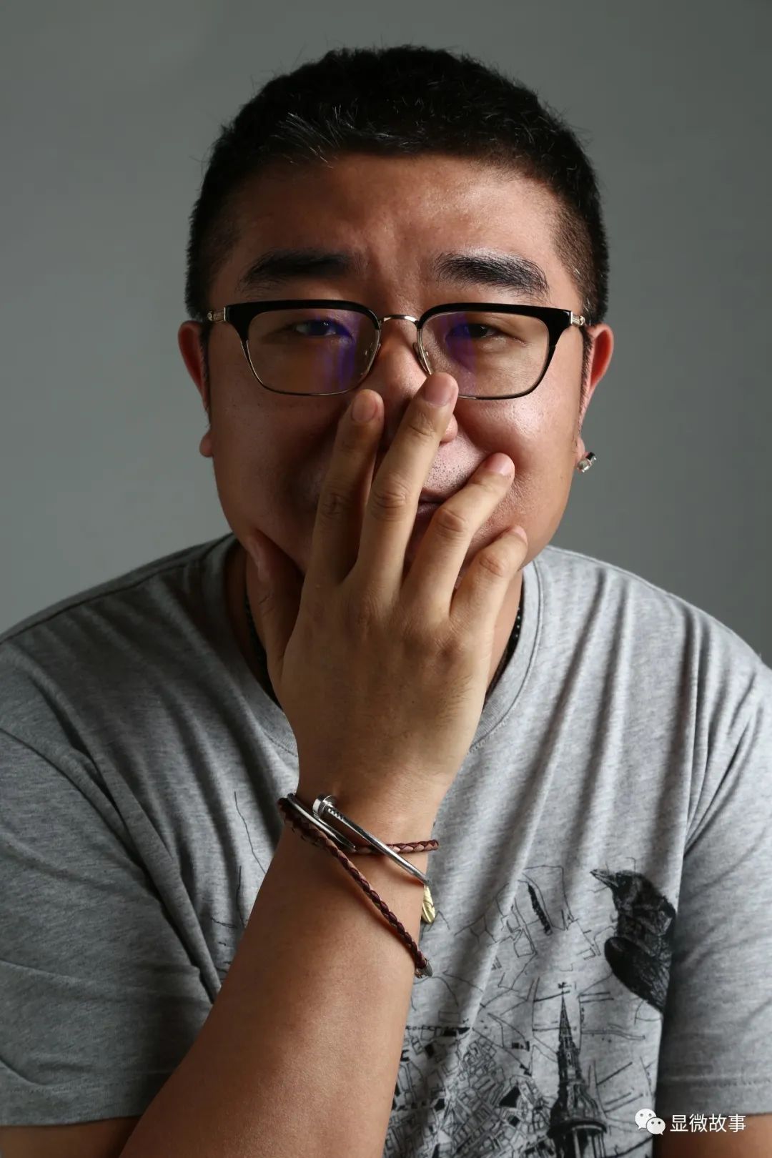 女生足球怎么踢_女生怎么踢足球技巧最快_女生踢足球的技巧