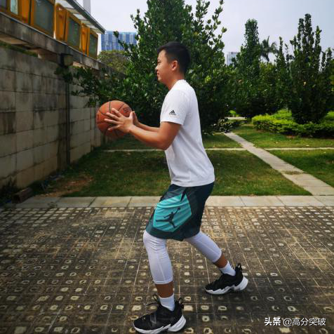 中考体育项目居家锻炼指南全集：篮球练习技
